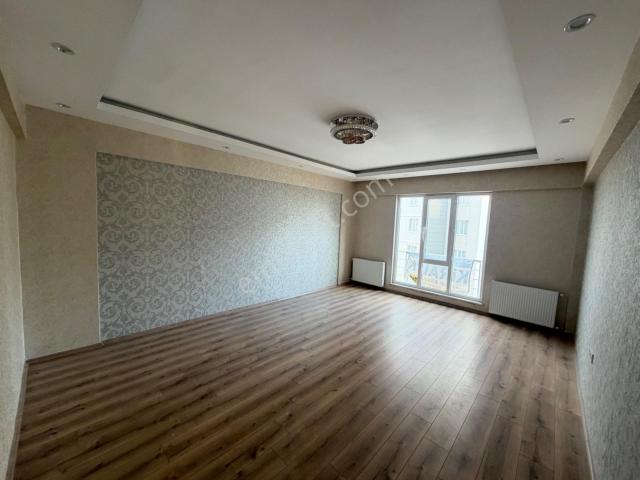 Beykent Kiralık 3+1 Geniş Oturumlu Daire Maviş Gyo’dan