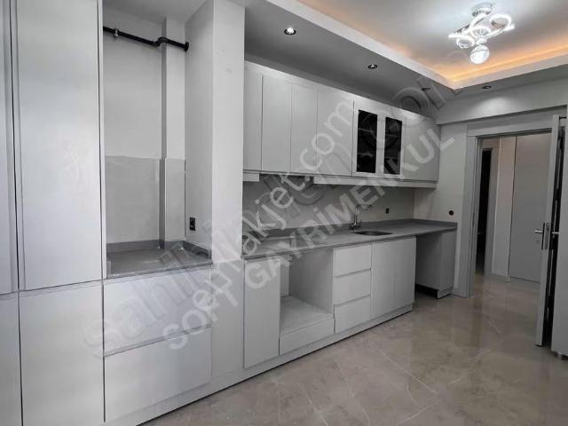 Beykent Ticariler Çevresinde Ultra Lüks 2,5+1 Satılık Daire