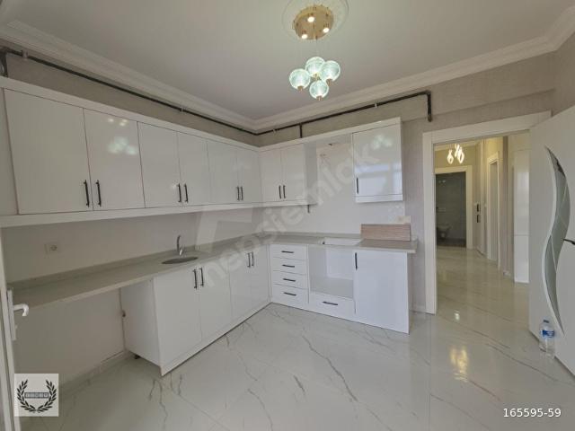 BEYKENT 1'DE SIFIR ARAKAT ÖNÜ AÇIK ÇOK UYGUN FİYATA 2+1 DAİRE