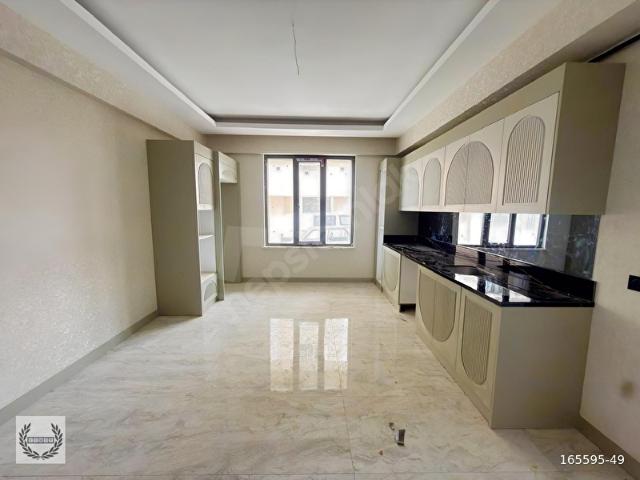 BEYKENT'İN EN GÜZEL KONUMUNDA MASRAFSIZ FULL YAPILI 2+0 DAİRE