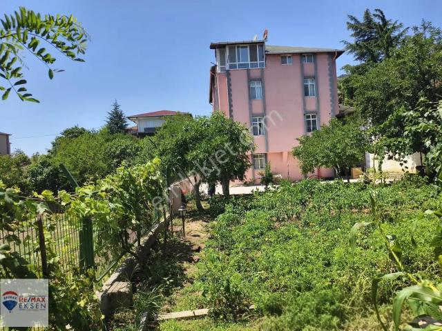 Beykoz Çavuşbaşı Çengeldere 'de Satılık Müstakil Ev 549 M2 8+4