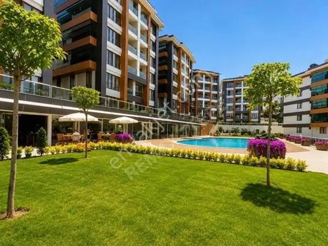Beykoz Bengisu Konaklarında Bahçe Katı 2+1 Kiralık Daire