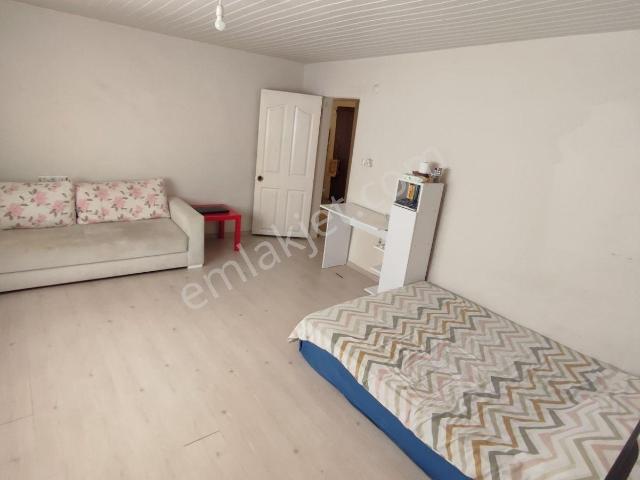 Beykoz Türk alman Yürüme Mesafesi Müstakil Eşyalı 2+1 Kiralık