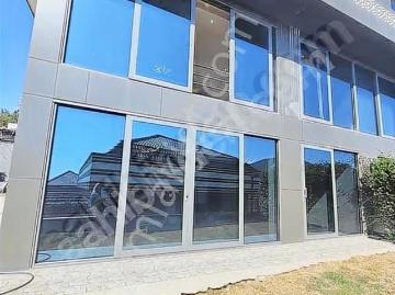 Beylıkduzu Kavaklı Kiralık Mustakıl Havuzlu