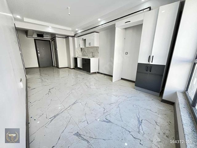 BEYLERBEYİNDEN FIRSAT ANIT PARK DİBİ 4+1 DUBLEKS DAİRE