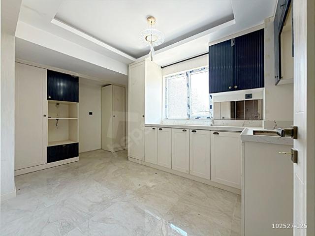 BEYLER'DEN YENİKENTİN GÖZDE MAHALLESİNDE GENİŞ VE KULLANIŞLI 3+1