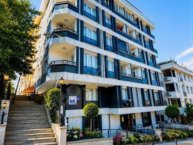 BEYLİKDÜZÜ YAKUPLU'DA 60M2 ÖZEL BAHÇELİ YATIRIMLIK FIRSAT DAİRE