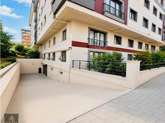 BEYLİKDÜZÜ YAKUPLU'DA KAPALI OTOPARKLI GENİŞ AİLEYE UYGUN 3+1
