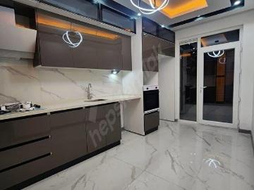 BEYLİKDÜZÜ CUMHURİYET MAHALLESİNDE YÜKSEK KİRALIK GETİRİLİ 2+1 DAİREMİZ