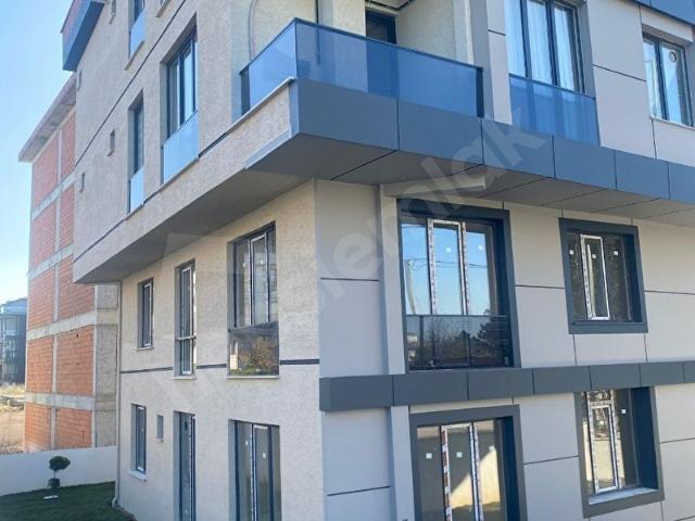 BEYLİKDÜZÜ DEREAĞZI MAH.SATILIK SIFIR 2+1DAİRE