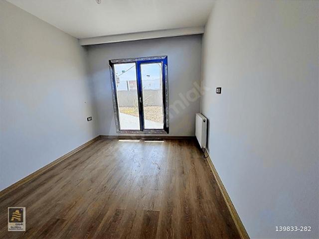 BEYLİKDÜZÜ GÜRPINAR KISA KATLI SIFIR SATILIK 2+1 DAİRE