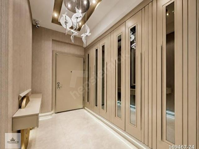 BEYLİKDÜZÜ GÜRPINAR'DA DEKORLU 3+1 LÜKS DAİRE