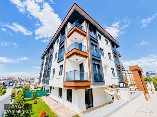 BEYLİKDÜZÜ KAVAKLI MAHALLESİNDE OTURUMA HAZIR 2+1 SATILIK DAİRE