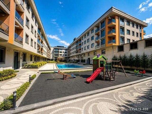 BEYLİKDÜZÜ LİVE YAPI'DAN FULL CONSEPT HAVUZLU SİTE İÇİ 2+1 DAİRE