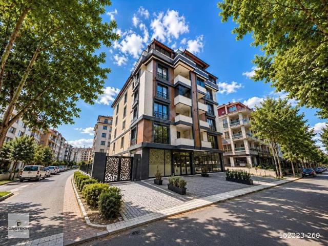 BEYLİKDÜZÜ MARMARADA SATILIK SIFIR 3+1 DAİRE