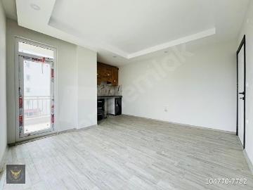 BEYLİKDÜZÜ OSB MH.METROBÜSE YAKIN YATIRIMLIK VE OTURUMLUK 1+1 DAİREMİZ