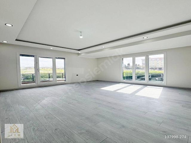 SİEM'DEN BEYLİKDÜZÜ'NDE SIFIR ARA KAT HAVUZLU SİTE 3+1 DAİRE