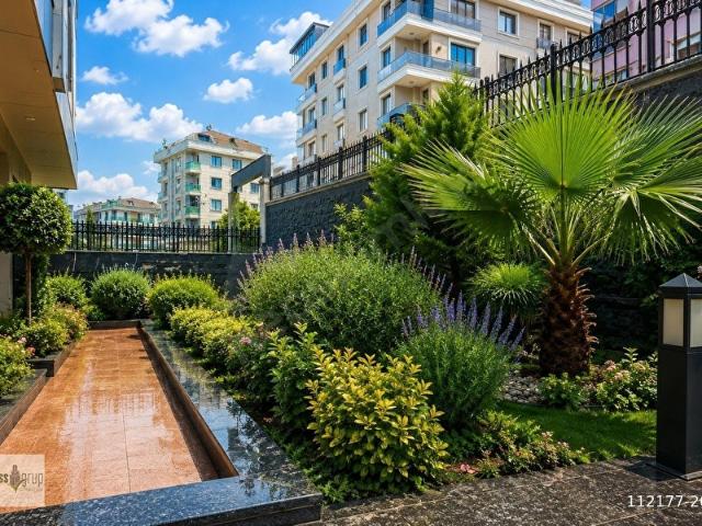 BEYLİKDÜZÜNDE AYDINLIK KONFORLU SIFIR 2+1 ARA KAT DAİRE.