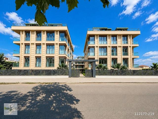 BESS DEN BEYLİKDÜZÜNDE HAVUZLU SİTE İÇERİSİNDE SATILIK 3+1 DAİRE