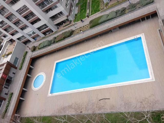 Beylikdüzü Makyol Yaşamda Eşyalı Kiralık Daire Metrobüse Yakın