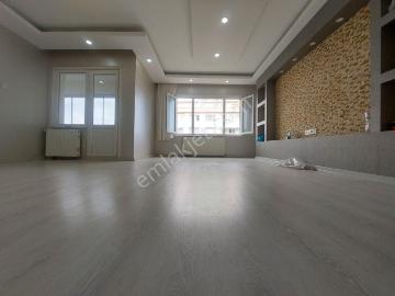 Beylikdüzü Marmara Mahallesinde Site İçerisinde Full Yapılı 3+1