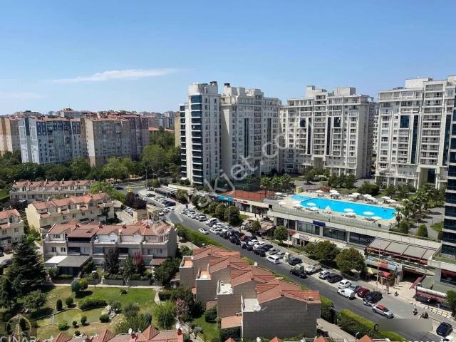 Beylikdüzü Merkezde Metrobüse 5 Dk Mesafede Kiralık 3+1 Daire