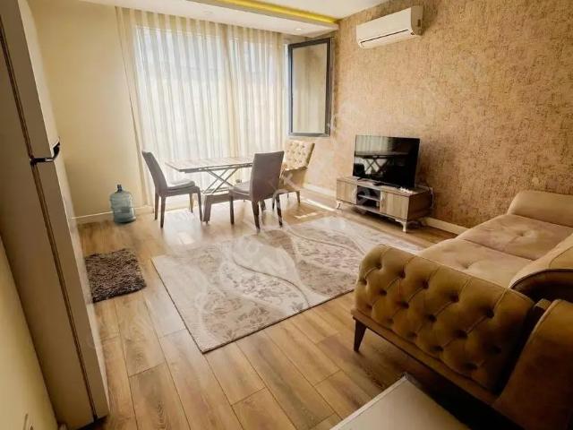 Beylikdüzü Metrobüse 2 Dk Yürüme Mesafesinde 2+1 Eşyalı Daire