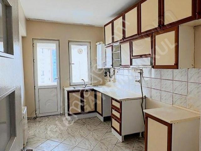 Beylikdüzü Adakent Havuzlu 7/24 Güvenlik Site 3+1 Kiralık Daire