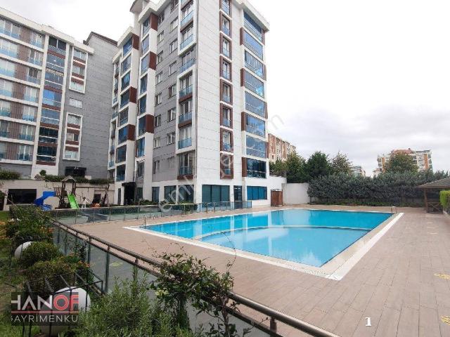 Beylikdüzü Adnan Kahveci Mahallesi'nde Site İçerisinde 2+1 115 Metrekare Ebeveyin Banyolu Kiralık