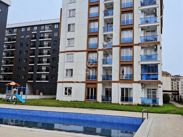 Beylikdüzü Adnan Kahveci'de Satılık Temiz 3+1 Daire