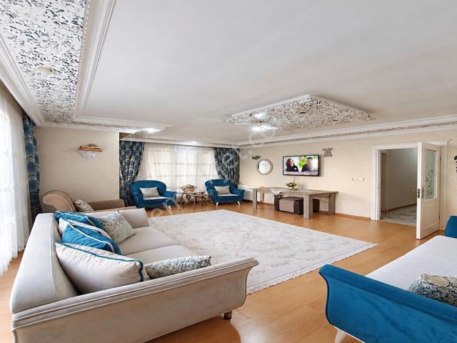 Beylikdüzü Arena'dan Mehterçeşmede 3+1 Satılık Daire