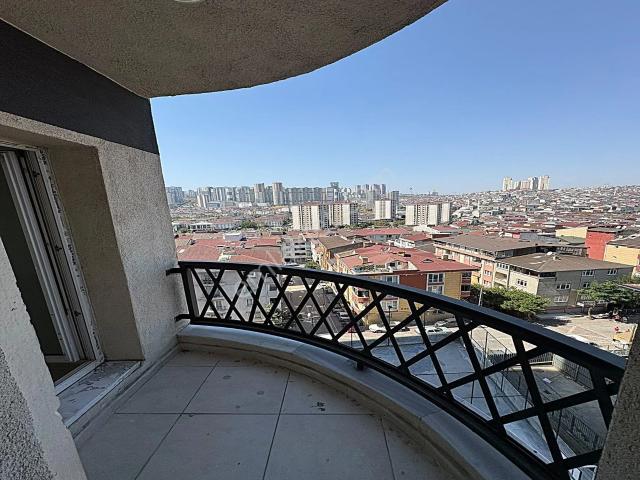 Beylikdüzü Arena'dan Site İçerisinde 2+1 Kiralık Daire