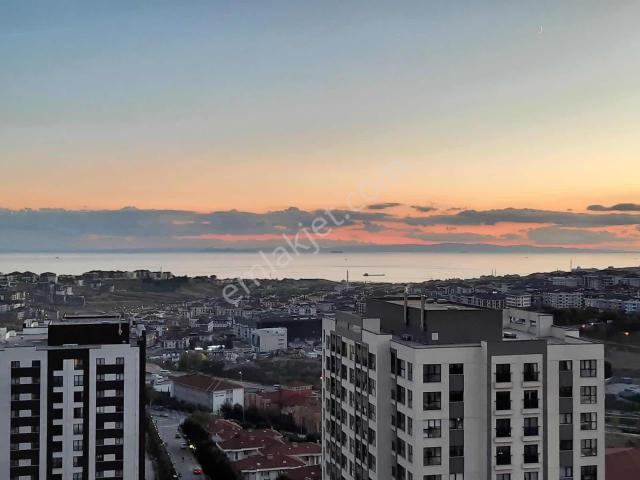Beylikdüzü Barış Mah Her Odasından Deniz Manzaralı Satılık 3+1