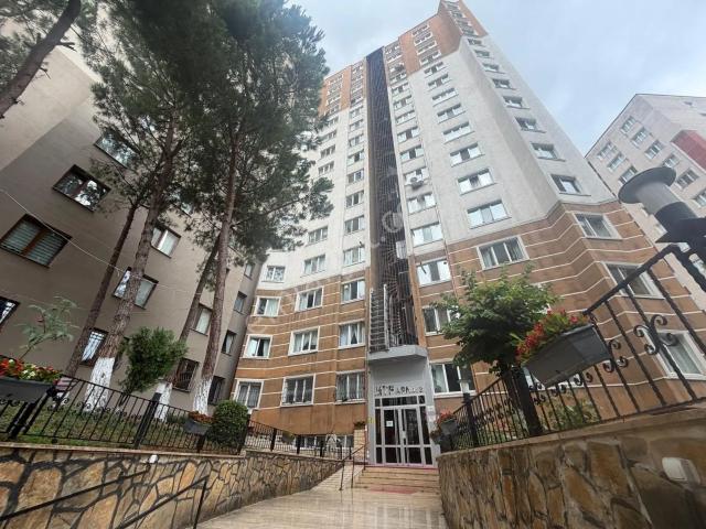 Beylikdüzü Barış Mahallesinde Butik Site İçinde Satılık 3+1 150 M2 Daire