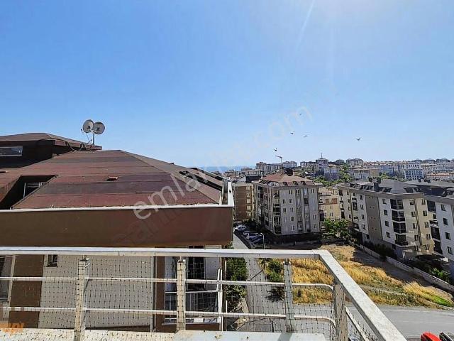 Beylikdüzü Dereağzı Köşebaşı Değirmen Evleri 3 De 3+2 Dublex