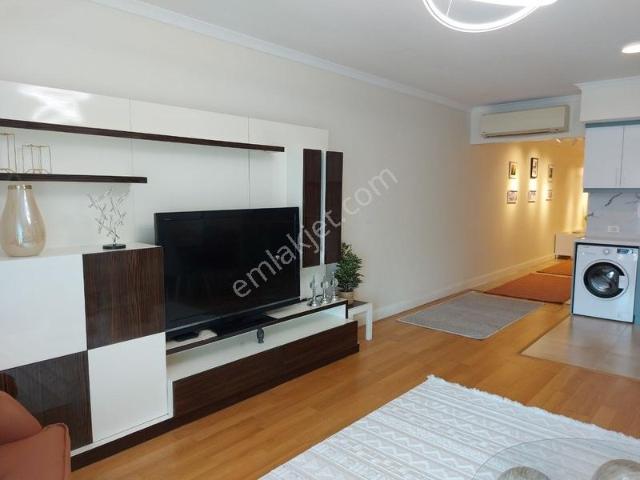Beylikdüzü Full Ultra Lüks Eşyalı 1+1 Daire 45.000