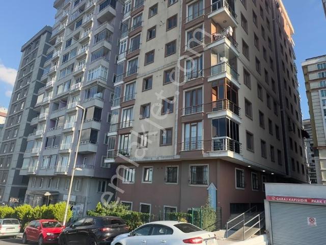 Beylikdüzü Ferah Geniş İki Ayrı Girişli Satılık Dubleks Daire