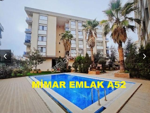 Beylikdüzü Gül İnşaat Prejesinden Sitede Satılık Daire 3+1=135m2