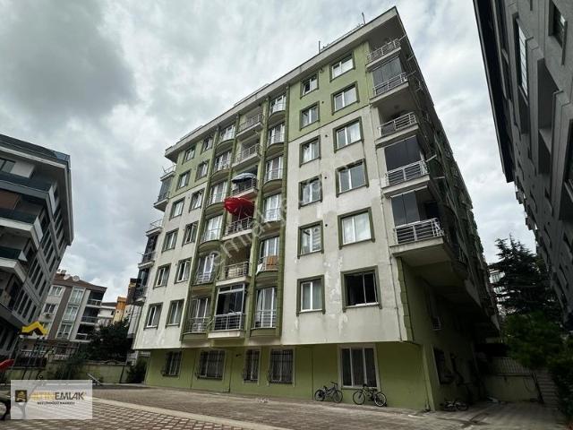 Beylikdüzü Gürpınar Dereağzında Kiralık 4+2 200 M2 Dubleks Daire