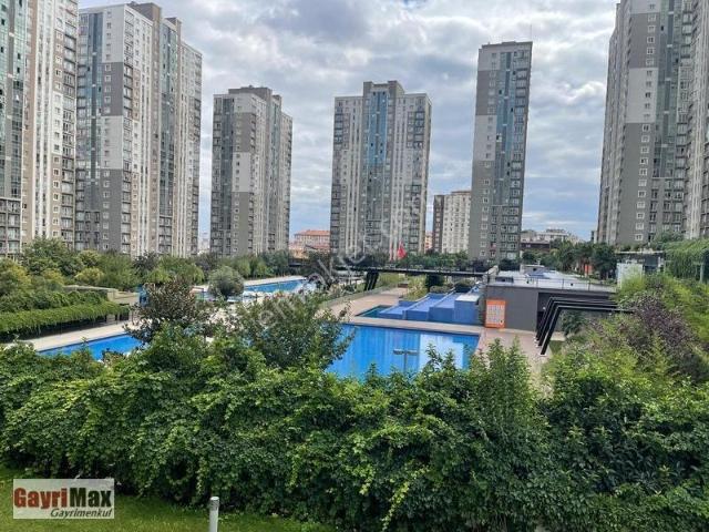 Beylikdüzü İnnovia 2. Etapta Kiralık 3+1 Daire Ful Eşyalı !