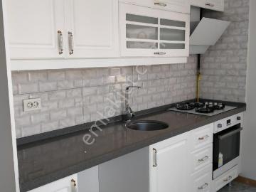 Beylikdüzü Kavaklı Asansörlü Kiralık 2+1 Daire