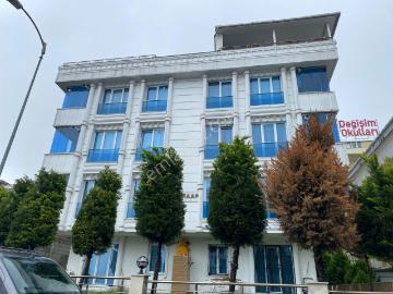Beylikdüzü Kavaklıda 2+1 90 M2 Kiralık Daire İhlas 2.kısım Arkasında Yeni Binada