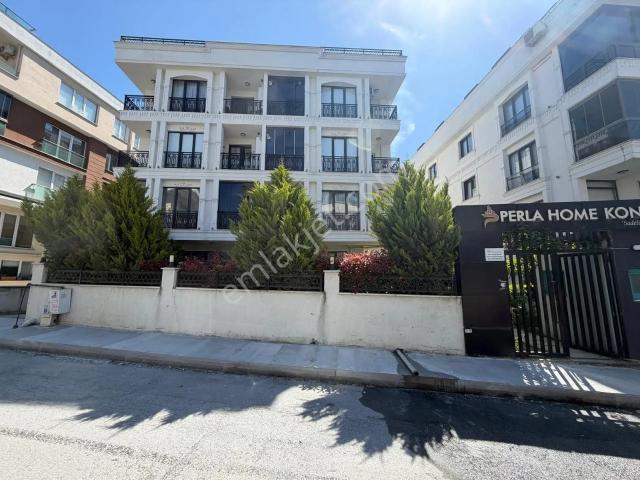Beylikdüzü Kavaklıda İhlas 2.kısımın Arkasında Kiralık 2+1 85 M2 Daire