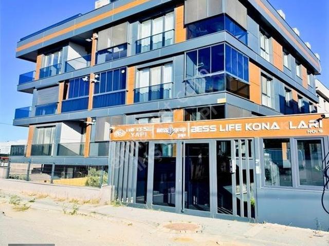 Beylikdüzü Kavaklı'da Şık Ve Kullanışlı Kiralık 3+1 Daire