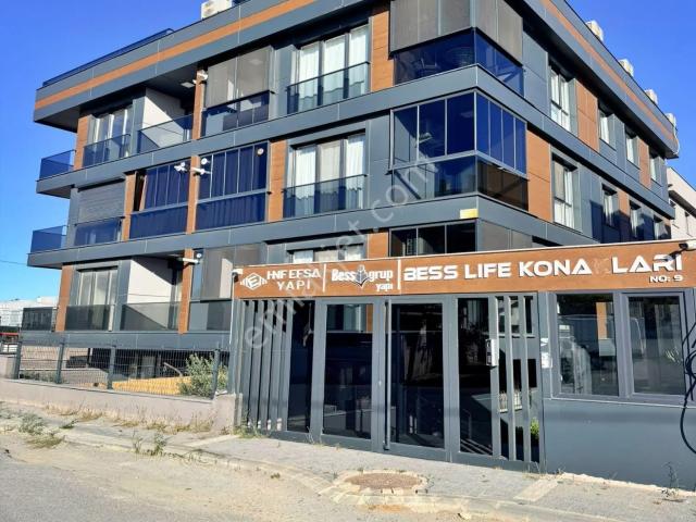 Beylikdüzü Kavaklı'da Şık Ve Kullanışlı Kiralık 3+1 Daire