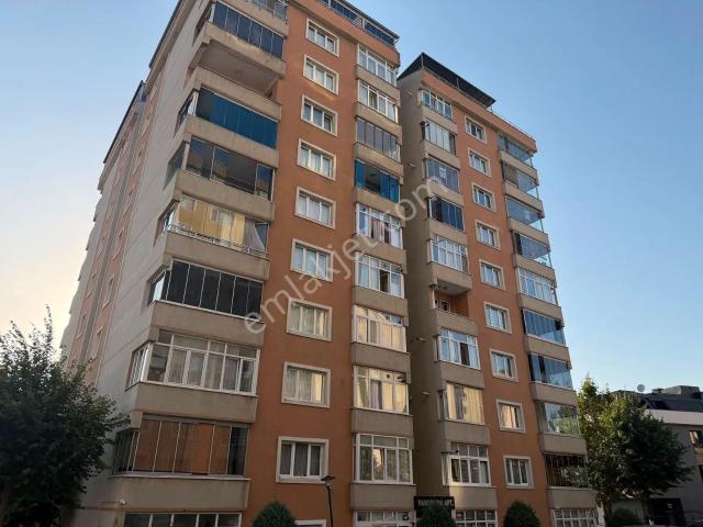 Beylikdüzü Kavaklı Da Marmara Kavaklıkent Sitesinde Kiralık 3+1 150 M2 Daire