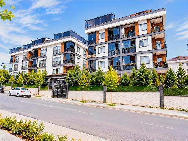 Beylikdüzü Kavaklıda Site İçinde Deniz Manzaralı Dubleks Daire