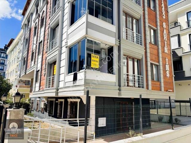 Beylikdüzü Kavaklı Marmara Cd. Lüx Şömineli | 115 M² | 95 M²
