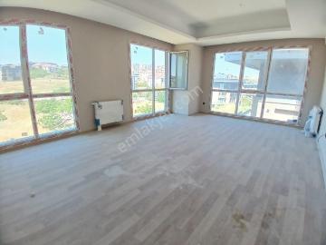 Beylikdüzü Palm Marin ' De 3+1 Dubleks Kiralık Daire
