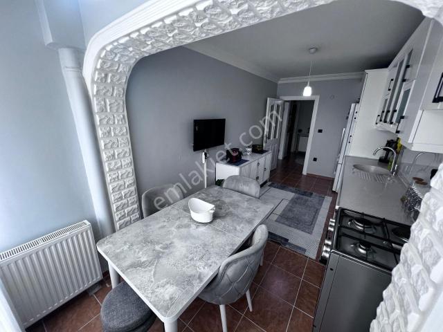 Beylikdüzü Sahil Mh.kavaklı Kent Sitesi Geniş M2'li 3+1 Dairemiz